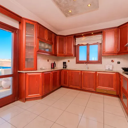 Apartament Akrotiri