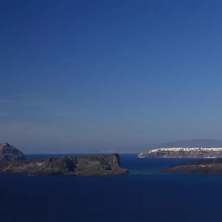 Akrotiri *