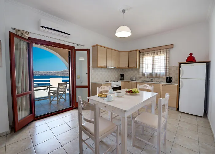 Akrotiri * Santorini Island