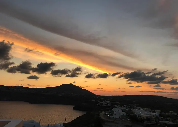 Akrotiri * Santorini Island