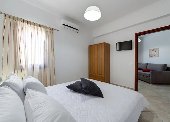 Akrotiri 公寓 Santorini Island